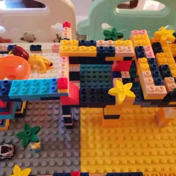 Building blocks - Picture 2 of 3